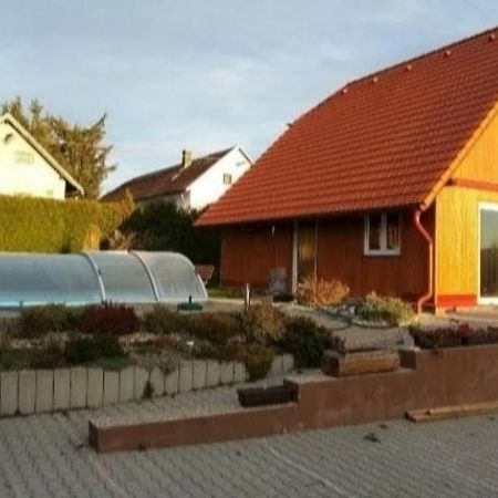 Apartmanova Chata Secanda S Bazenem, U Secske Prehrady Zewnętrze zdjęcie