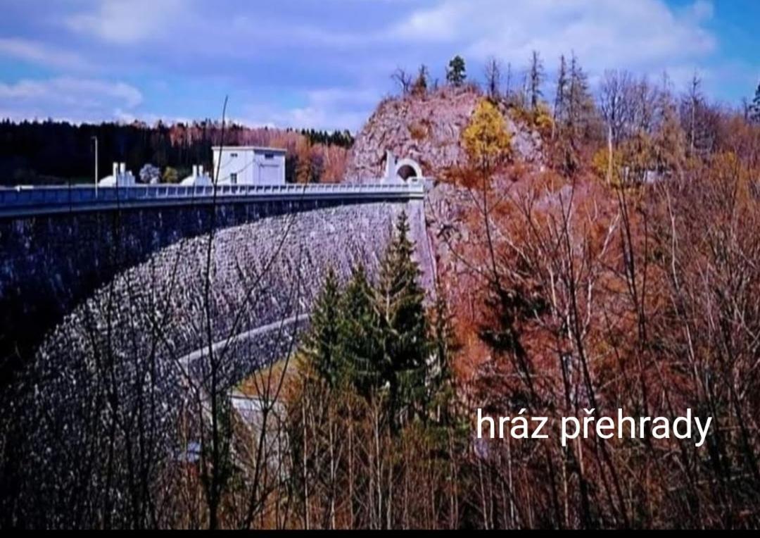 Apartmanova Chata Secanda S Bazenem, U Secske Prehrady Zewnętrze zdjęcie